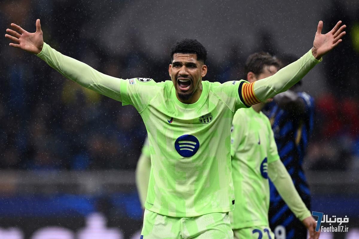 حمله شدید هواداران بارسلونا به رونالد آرائوخو در اینستاگرام: لطفاً گم شو!