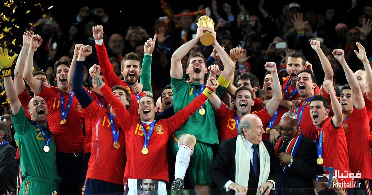 بهترین بازیکنان تاریخ اسپانیا | ۱۰ اسطوره بزرگ لاروخا