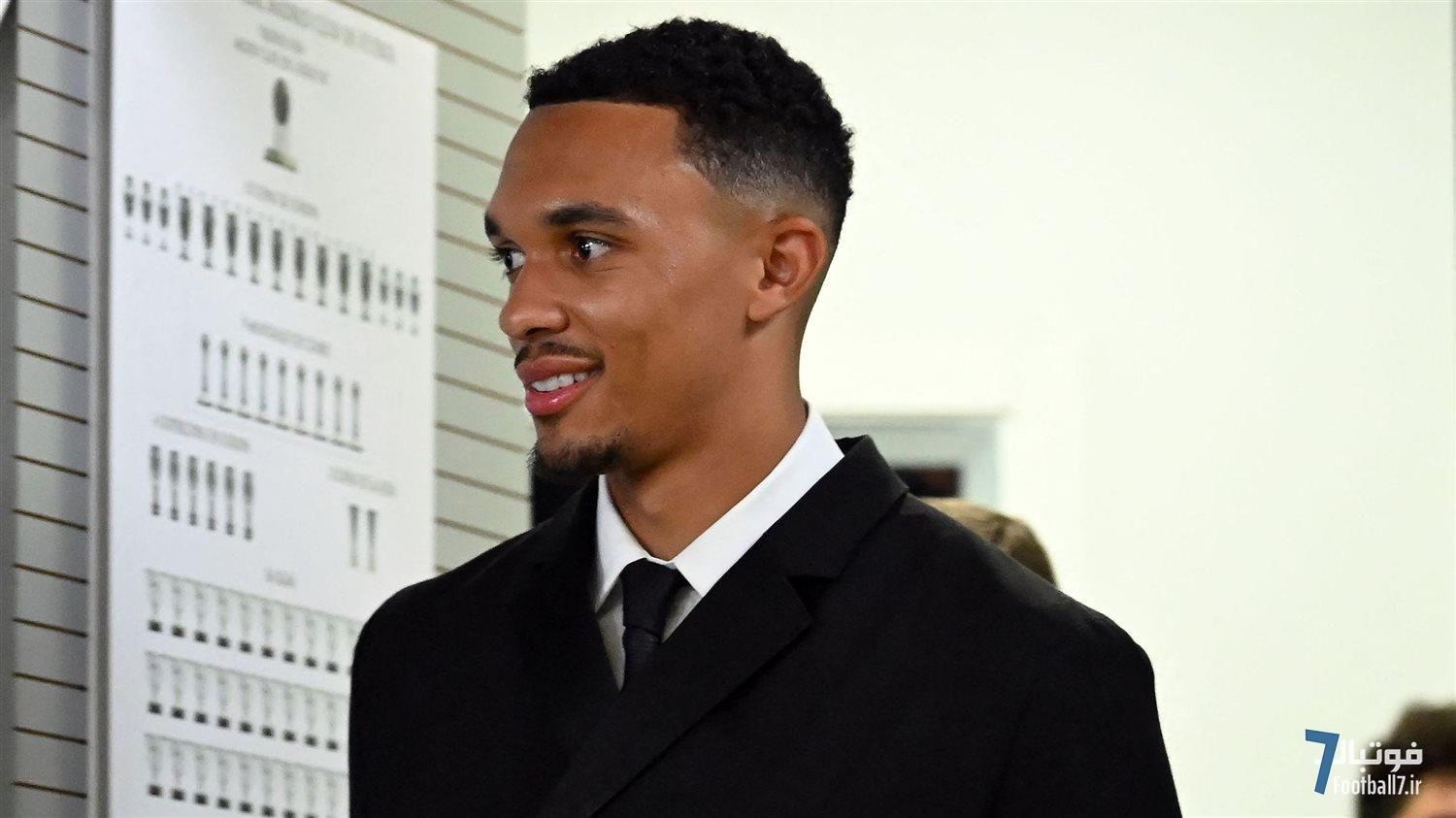 طعنه کوبنده فرودگاه لیورپول به ترنت الکساندر-آرنولد؛ خروج جنجالی از شهر و آغاز ماجراجویی در رئال مادرید