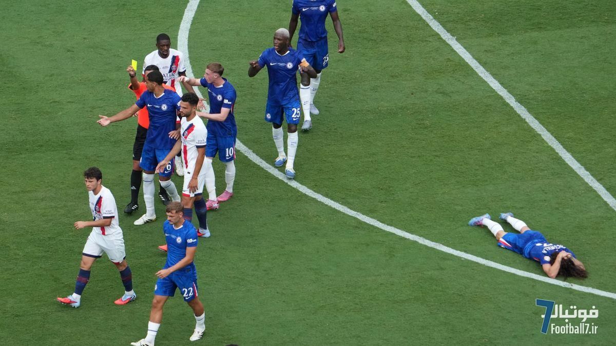 جنجال اخراج ژوائو نِوِش در فینال جام باشگاه‌های جهان؛ موهای مارک کوکوریا و کارت قرمز حریف!