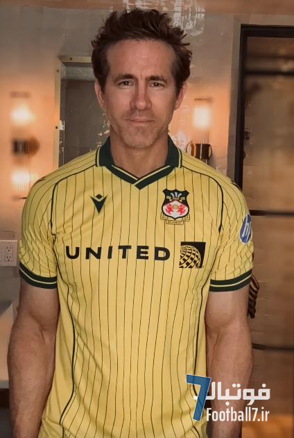 رایان رینولدز و رونمایی از «پیراهن زرد» رکسام؛ الهام از نرگس ولزی برای فصل ۲۰۲۵-۲۶