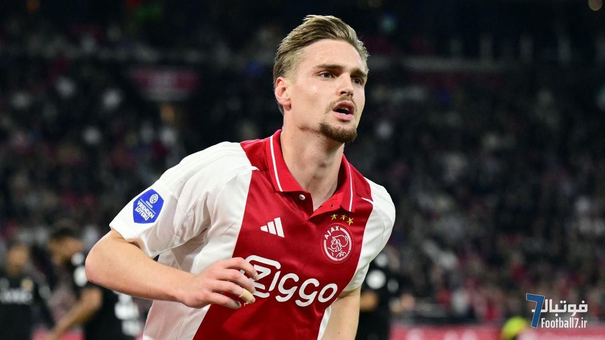 آژاکس پیشنهاد ۱۵ میلیون یورویی پورتو برای کنت تیلور را به تمسخر گرفت؛ درخواست ۳۵ میلیون یورویی برای ستاره هلندی!