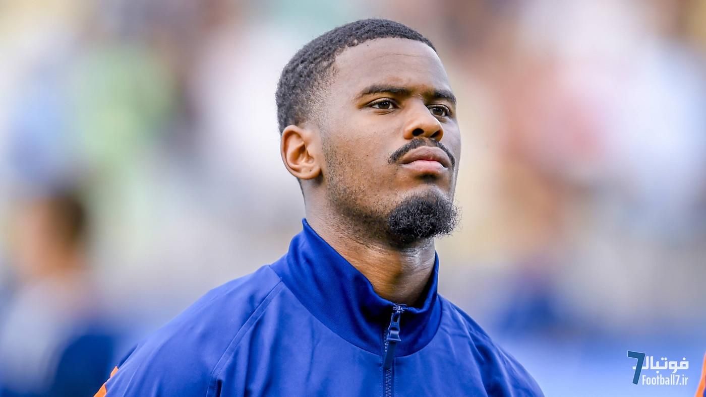 چلسی بر سر جذب جورل هاتو به توافق رسید؛ مدافع ۱۹ ساله آژاکس در راه استمفوردبریج