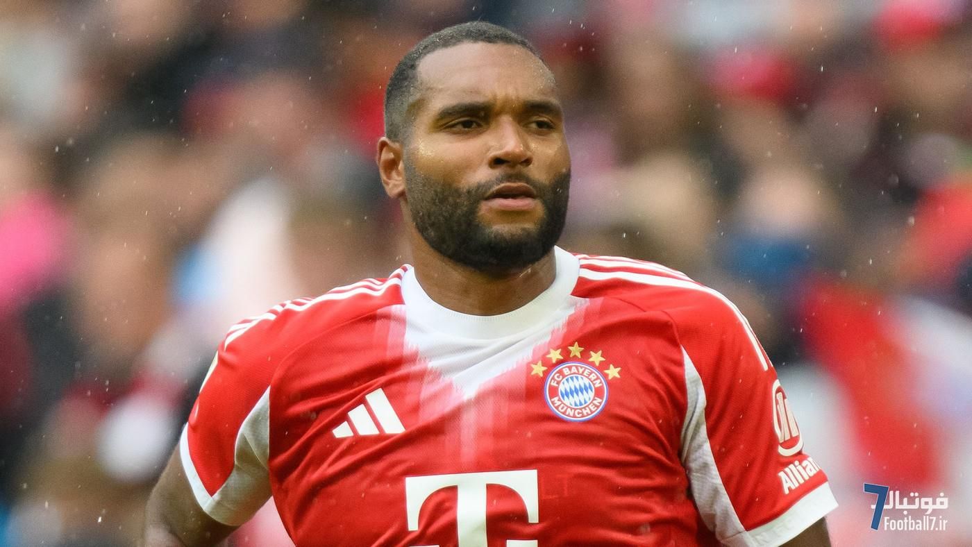 جاناتان تاه: عادت روزانه‌ام آرامش را به من هدیه می‌دهد؛ مواجهه با نژادپرستی در بایرن مونیخ