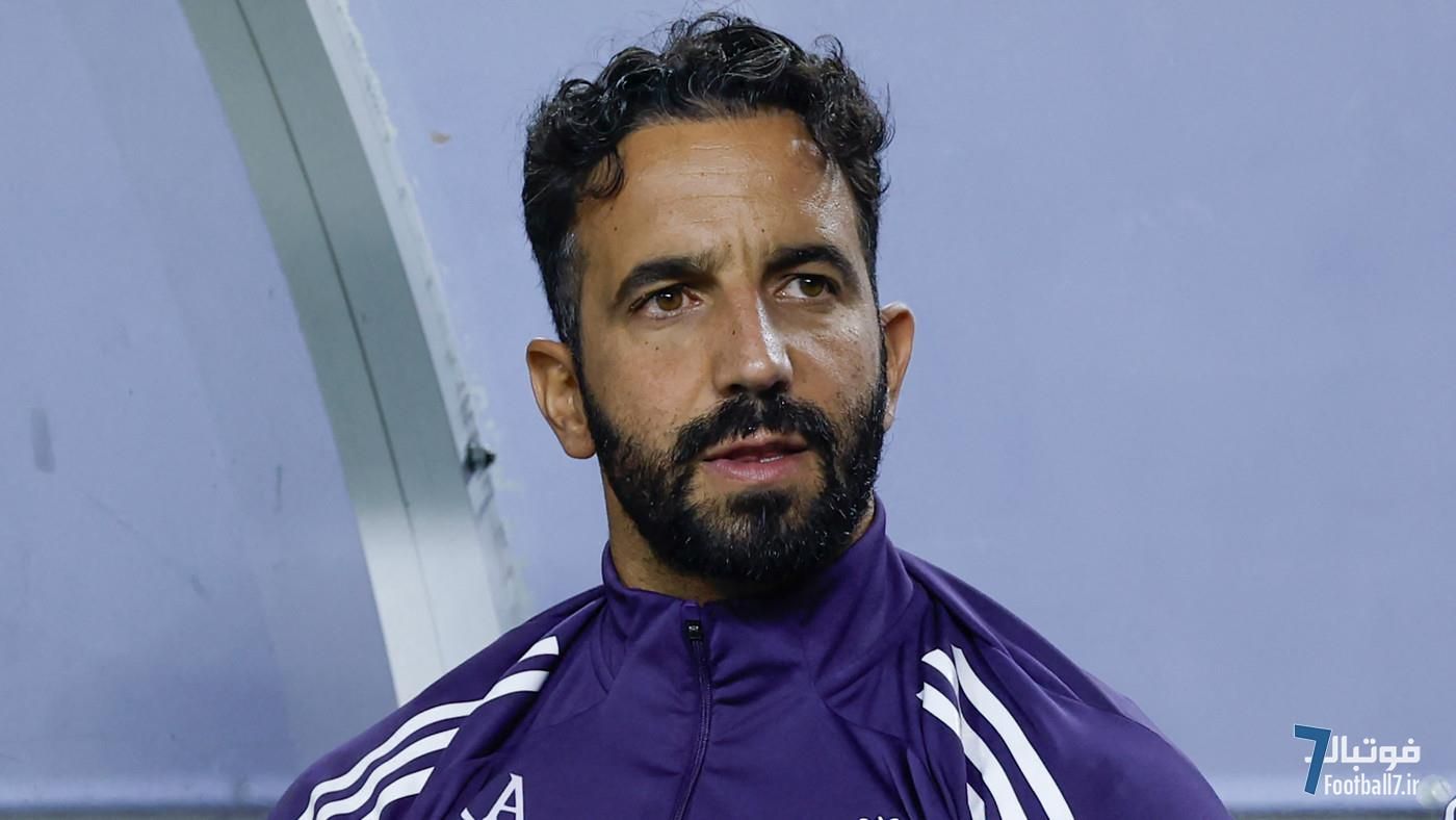 تلاش عجیب هوادار منچستر یونایتد: کمپین گوفاندمی برای خرید کارلوس بالبا!