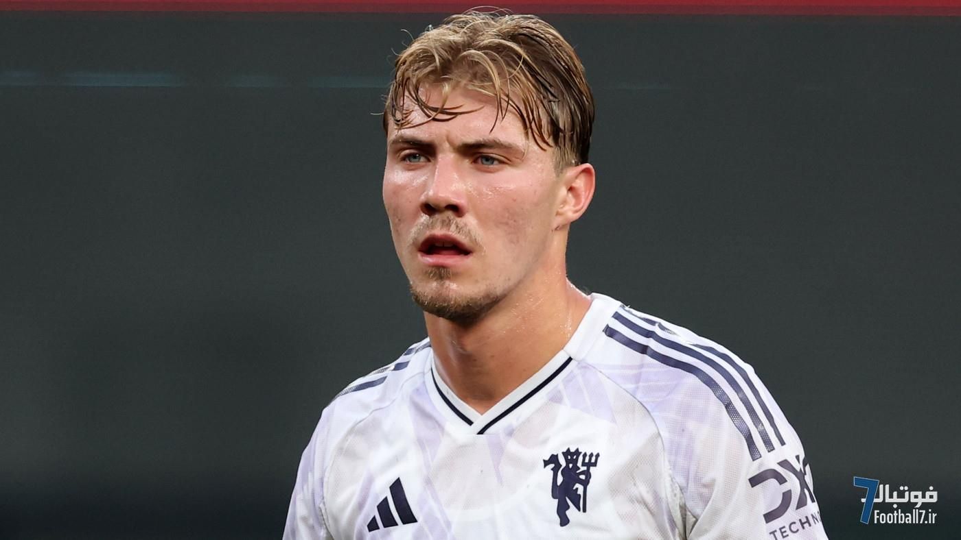 مذاکرات فشرده آث میلان و منچستریونایتد بر سر انتقال قرضی راسموس هویلوند