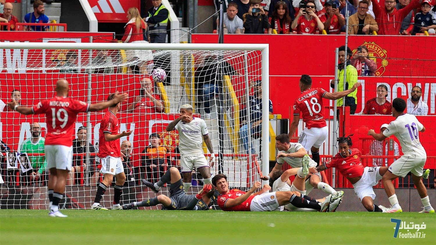 عملکرد ضعیف شیاطین سرخ؛ منچستریونایتد در دیداری پرفراز و نشیب مقابل فیورنتینا به تساوی رسید