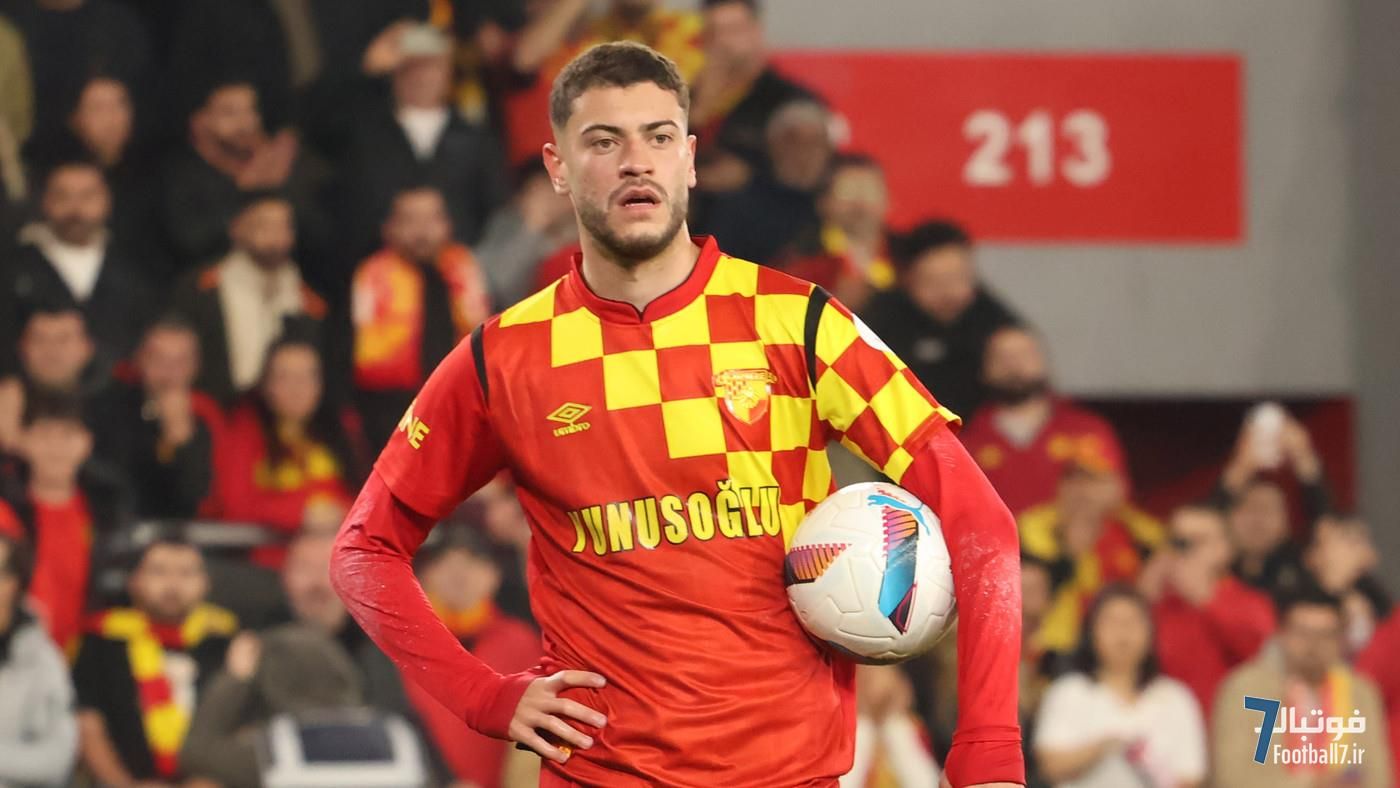 آر.بی. لایپزیگ جانشین ۲۵ میلیون یورویی بنیامین ششکو را به خدمت گرفت: رومولو رسماً در بوندسلیگا