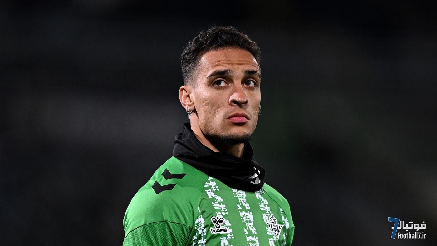 شماره ۷ رئال بتیس در انتظار آنتونی؛ هافبک منچستر یونایتد برای بازگشت به لالیگا تا آخرین روز صبر می‌کند