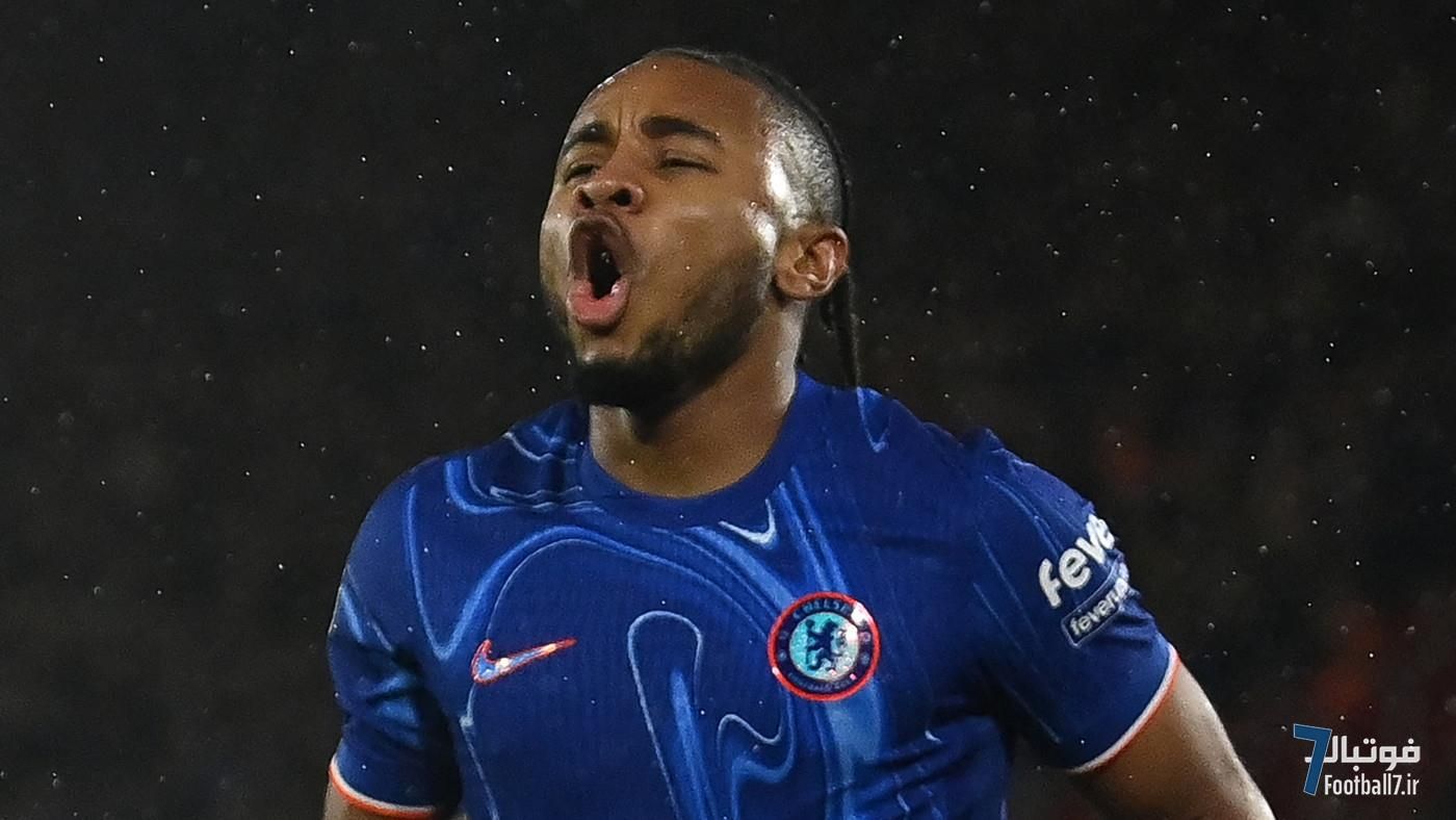 انکونکو و لایپزیگ: معمای پیچیده چلسی برای جذب ژاوی سیمونز حل می‌شود؟