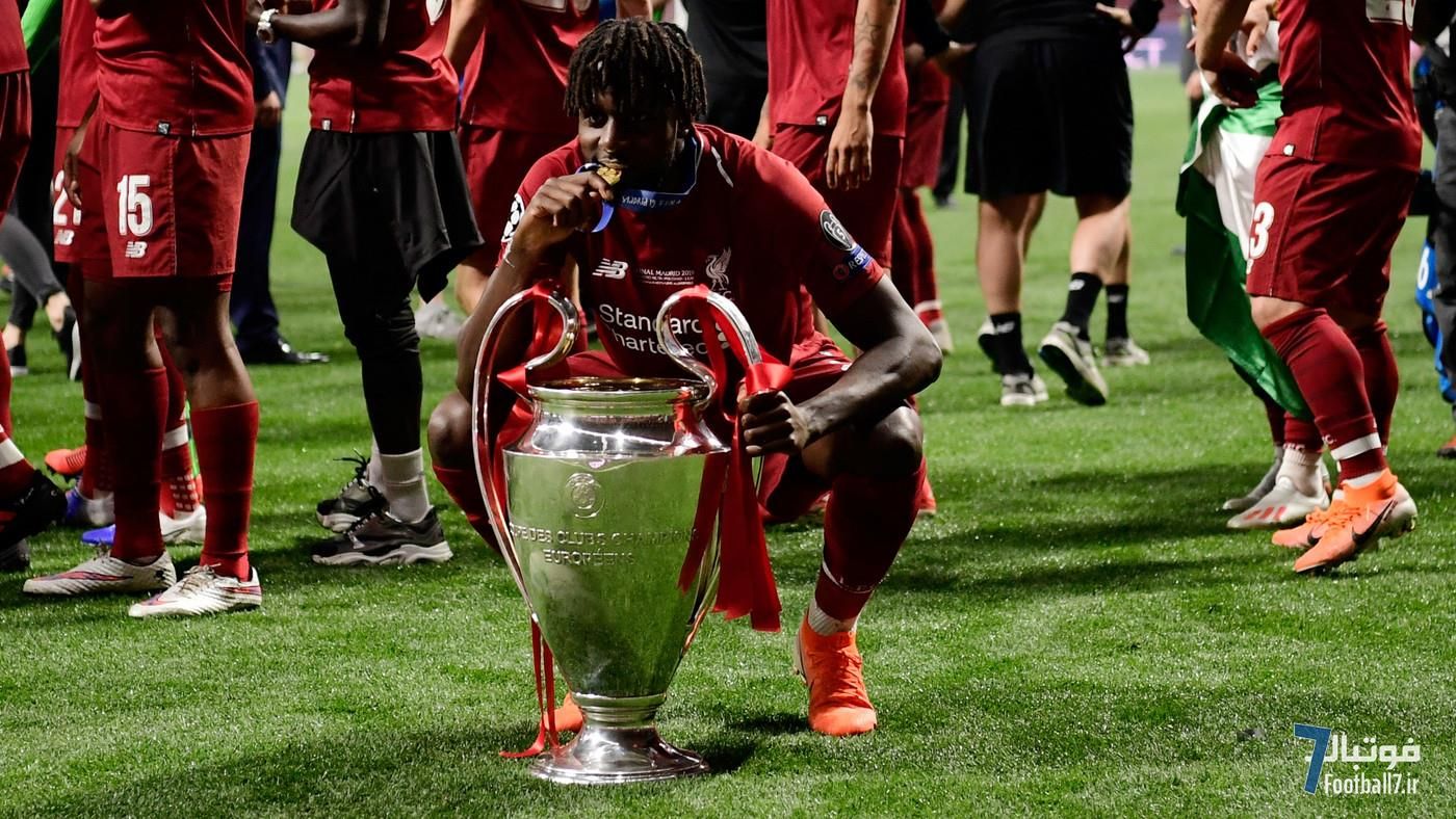 شوک به میلان؛ دیووک اوریگی، قهرمان سابق لیورپول، قراردادش را فسخ می‌کند و بازیکن آزاد می‌شود!