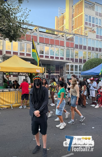 کول پالمر، ستاره چلسی، با تغییر قیافه خیره‌کننده در کارناوال ناتینگ هیل ۲۰۲۵!