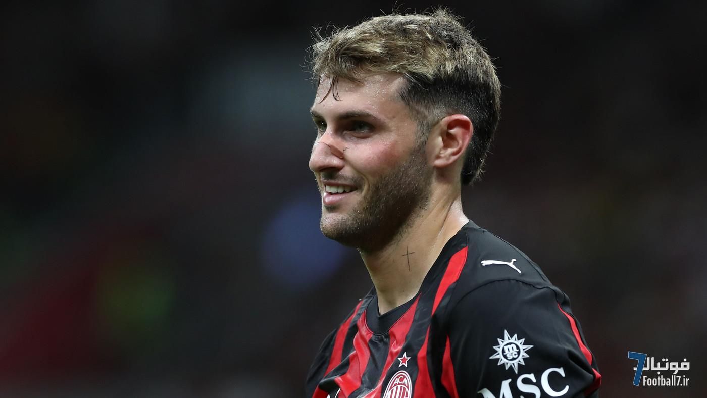 سانتی خیمنز پیشنهاد معاوضه با آرتم دووبیک را قاطعانه رد کرد؛ مهاجم مکزیکی در میلان می‌ماند