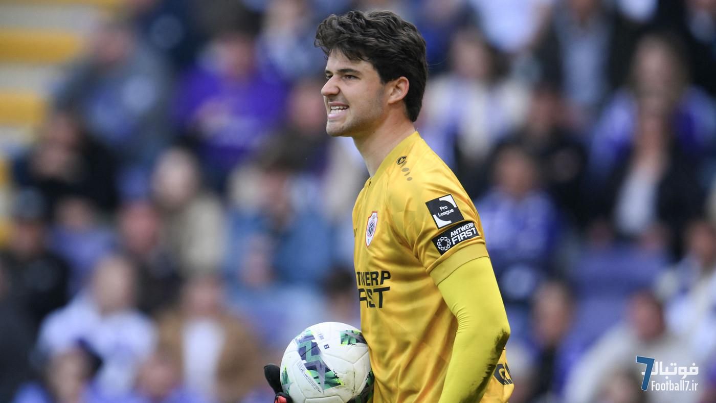 خرید جنجالی منچستر یونایتد: چرا لیدز و ساندرلند قید سنه لامنس را زدند؟