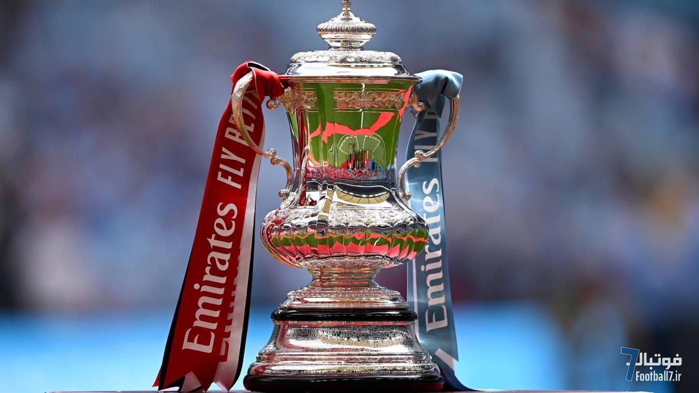 لغو دیدار اف‌ای کاپ به دلیل نژادپرستی: بازی اسپورتینگ خالسا و هرفورد نیمه‌کاره ماند