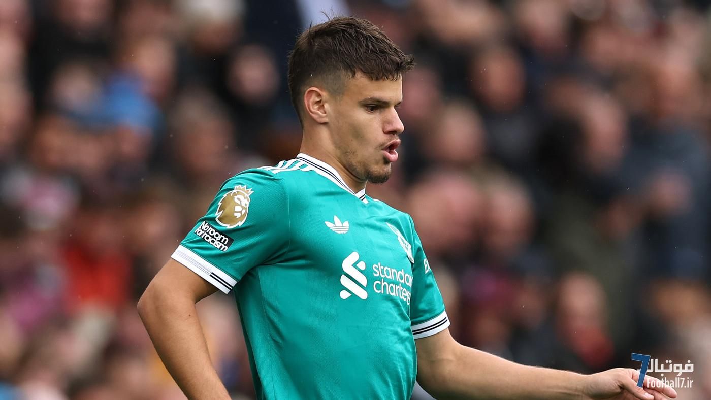 «جهشی بزرگ»: حمایت تمام‌قد اندی رابرتسون از میلوس کرکز پس از تعویض بحث‌برانگیز توسط اسلوت