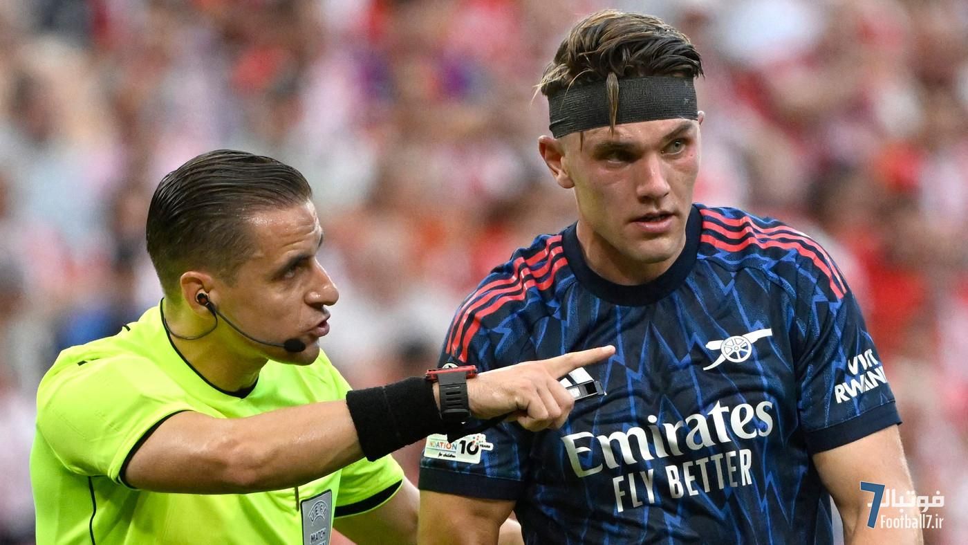 مصدومیت ویکتور گیوکرش: ستاره آرسنال پس از برخورد سر با گابریل خونین شد!