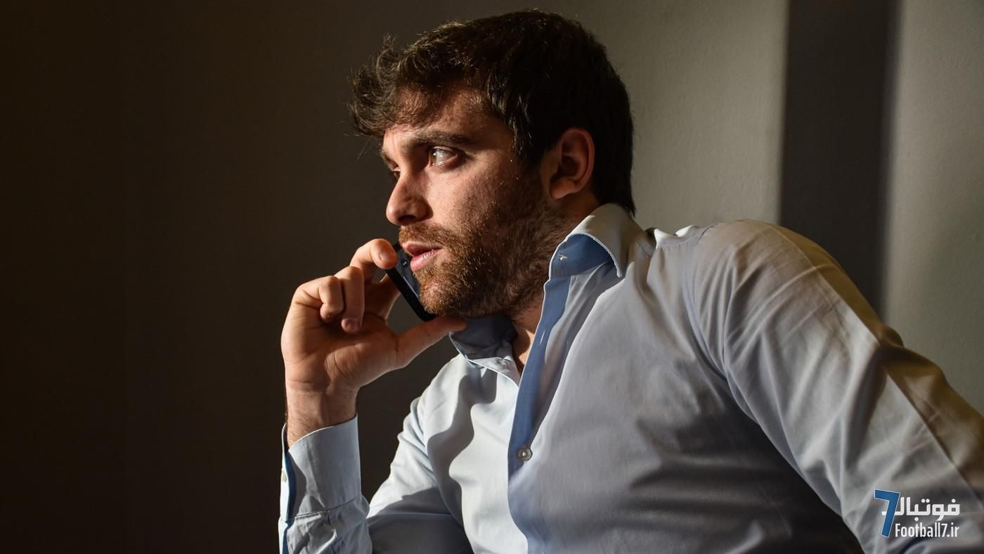 فابریزیو رومانو و افشای زمان نمایشگر ۲٠ ساعته در نقل و انتقالات؛ آیا او هرگز استراحت نمی‌کند؟