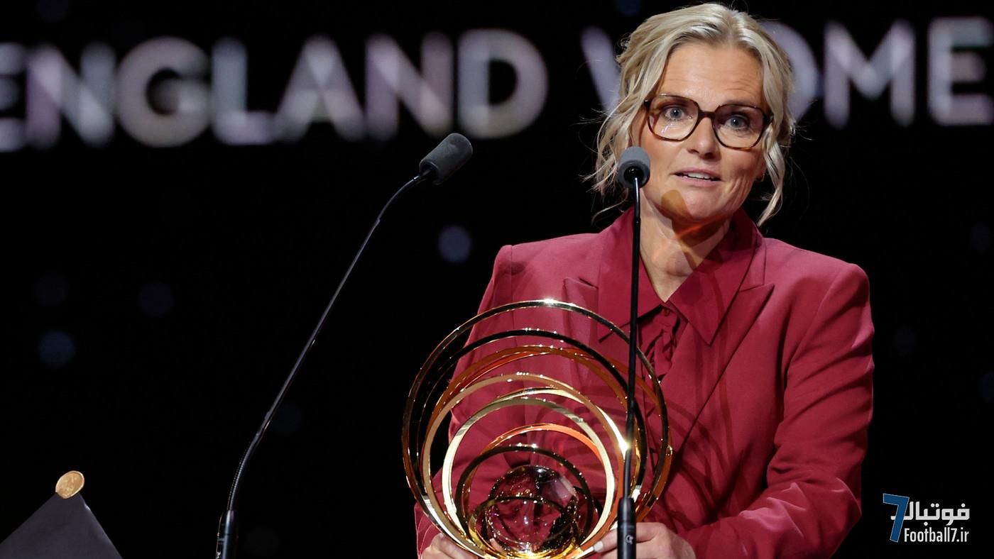 لوئیس انریکه و سارینا ویگمن، بهترین مربیان سال در مراسم توپ طلا ۲۰۲۵