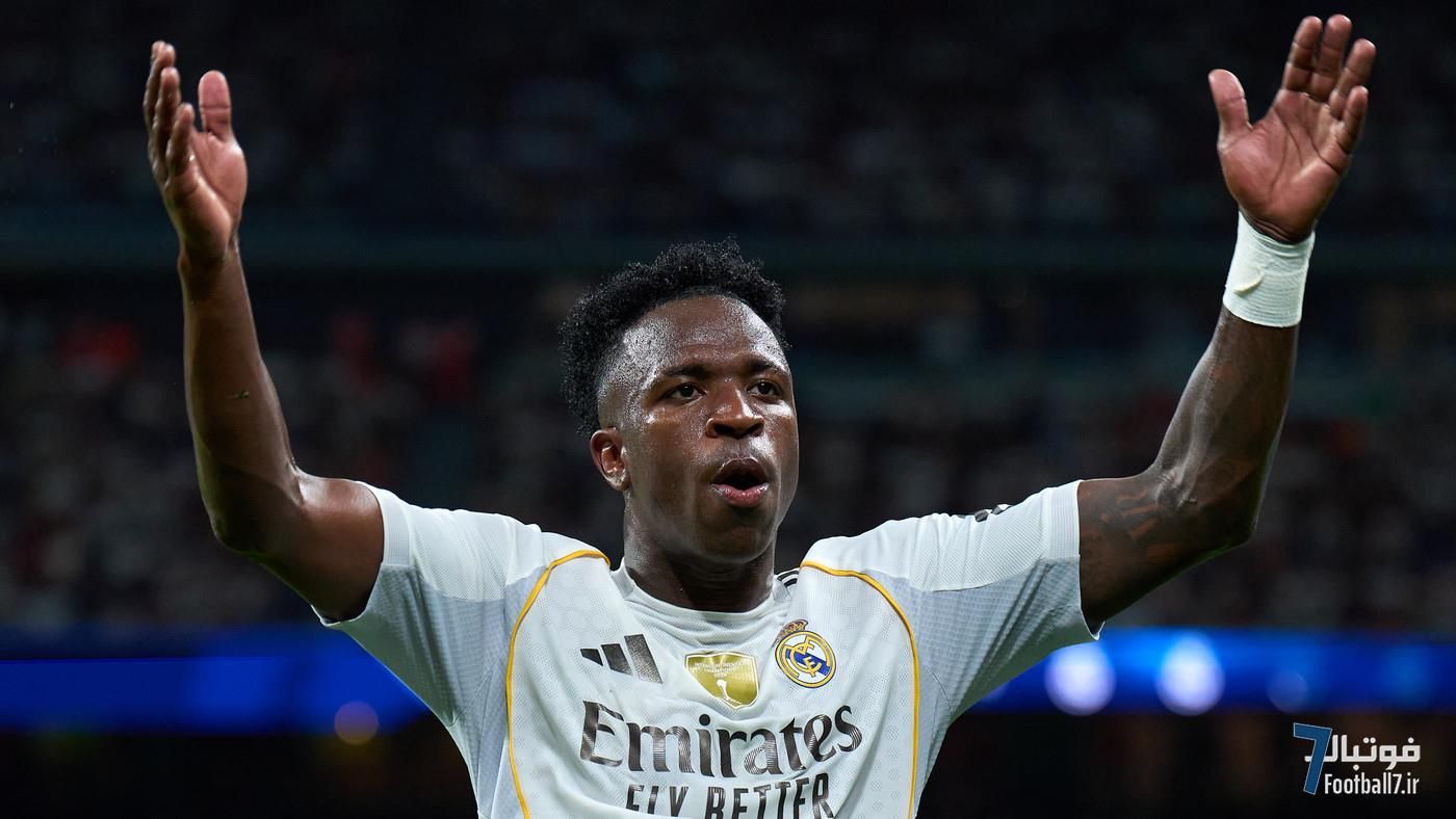 آینده مبهم وینی جونیور در رئال مادرید: باشگاه بر سر قرارداد کوتاه نمی‌آید؛ نقش او زیر نظر ژابی آلونسو در ابهام