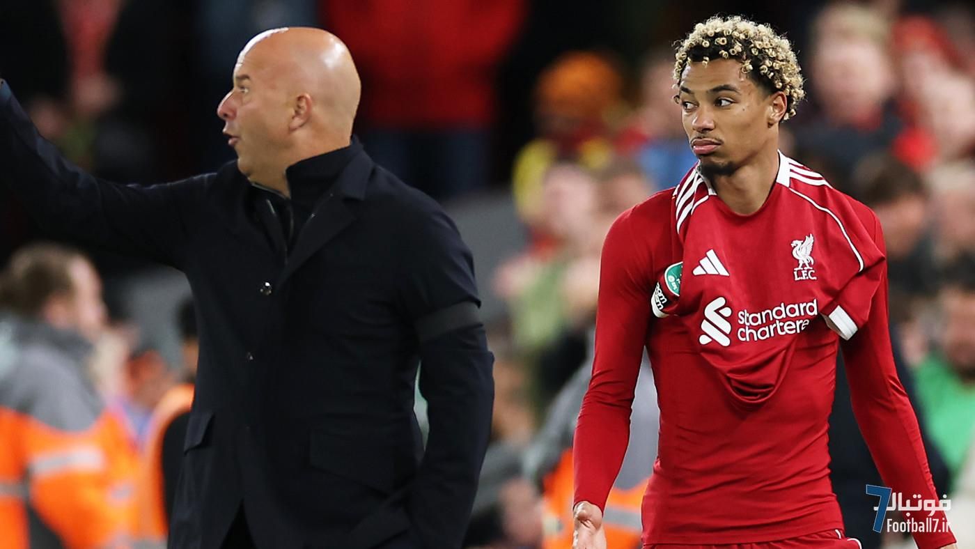 جنجال کارت قرمز «هوگو اکیتیکه»؛ «آرنه اسلوت» مدافع مهاجم جوان «لیورپول» شد