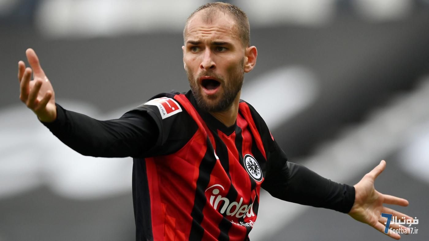 پایان تلخ برای باس دوست: مهاجم هلندی پس از ایست قلبی و التهاب قلب از فوتبال خداحافظی کرد