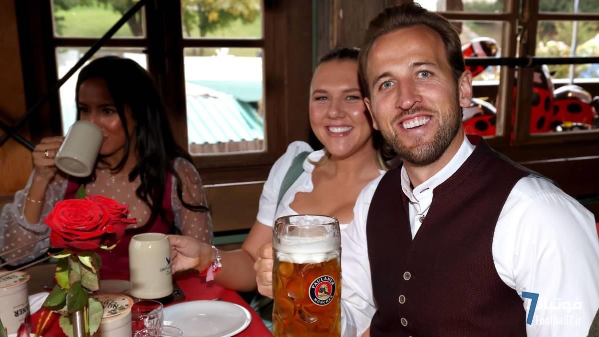 جشن اکتبرفست بایرن: هری کین پس از رکوردشکنی بی‌سابقه، با کیت و ستارگان دیگر خوشگذرانی کرد