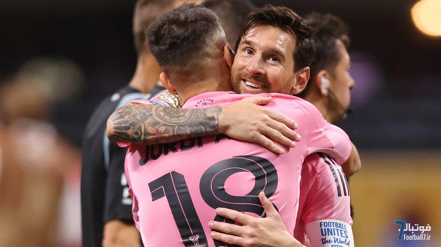 واکنش احساسی لیونل مسی به خداحافظی غیرمنتظره جوردی آلبا: نبودنش عجیب خواهد بود