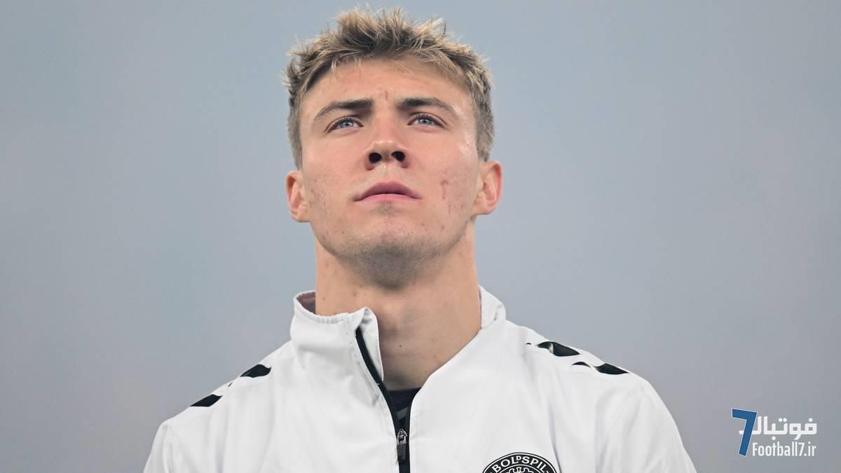 راسموس هویلوند به اوج رونالدو نازاریو رسید؛ هواداران: منچستر یونایتد یک ویروس است!