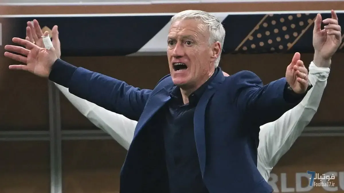 انفجار دیدیه دشان پس از تساوی فرانسه مقابل ایسلند: داوران باید خواب باشند! اعتراض شدید به خطای مانو کونه