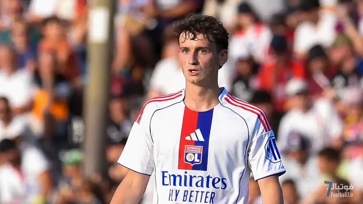 تماس شوکه‌کننده ژابی آلونسو با ستاره سابق لیورپول در زمین گلف؛ «به خاطر آرنه اسلات به بایر لورکوزن نرفتم»