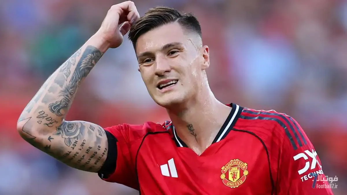 تصمیم جنجالی روبن آموریم: چرا هواداران منچستر یونایتد نیمکت‌نشینی بنجامین سسکو مقابل لیورپول را "جنایتکارانه" می‌دانند؟