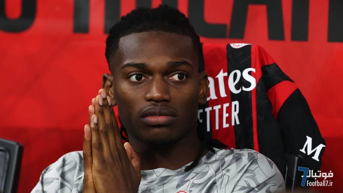 طعنه جنجالی ماسیمیلیانو آلگری به کریستین ویری؛ میلان با درخشش رافائل لیائو صدرنشین سری آ شد!