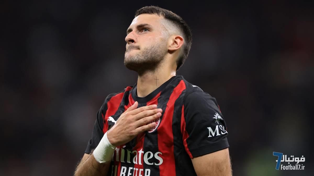 پایان کابوس سانتیاگو خیمنز در میلان؛ مهاجم مکزیکی به دلیل مصدومیت طولانی‌مدت خانه‌نشین شد
