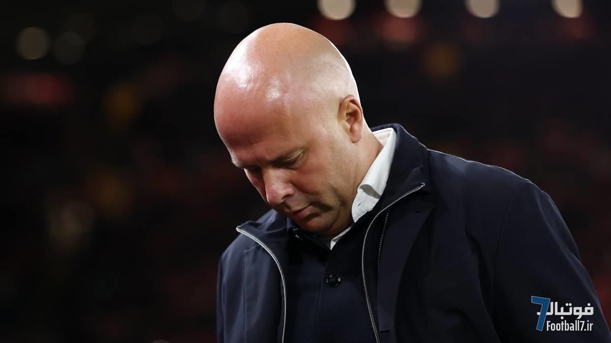 خشم آرنه اسلوت: گل ویرژیل فن دایک برابر منچسترسیتی به اشتباه مردود شد!