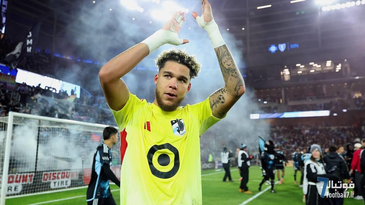 دِین سِینت کلِیر: دروازه‌بان سال MLS و سکاندار امیدهای کانادا در جام جهانی