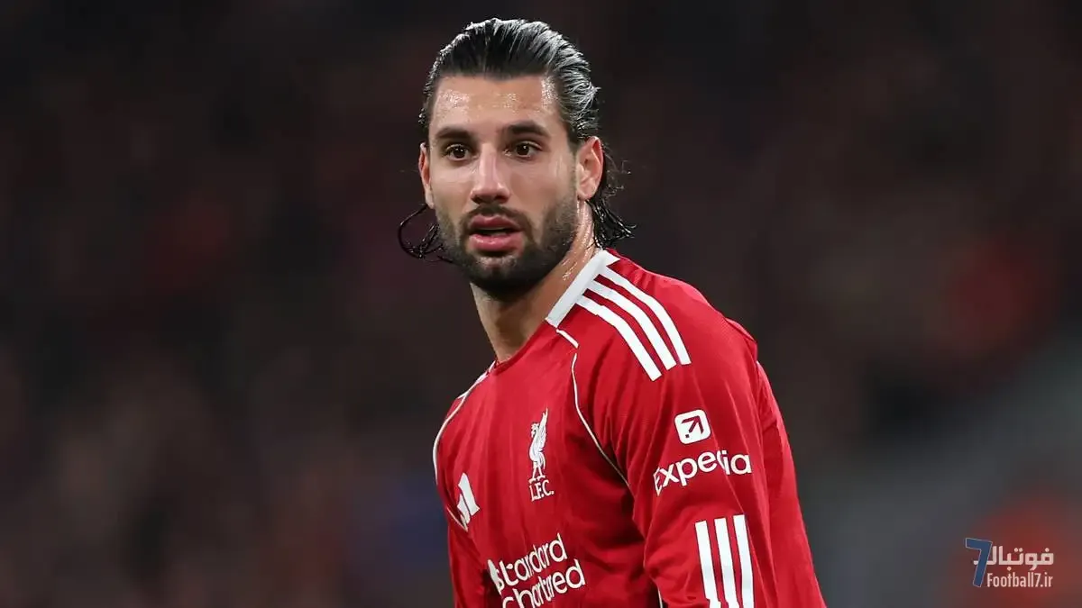 سوبوسلای: نمی‌فهمم چرا لیورپول برتری 2 گله مقابل لیدز را از دست داد؛ بحران اسلات