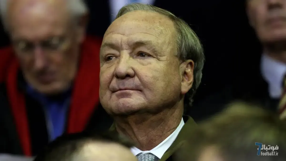 تام هیکس، مالک جنجالی سابق لیورپول در ۷۹ سالگی درگذشت