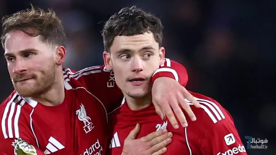 ماجرای گل فلوریان ویرتز مقابل فولام: چرا VAR آن را تأیید کرد؟