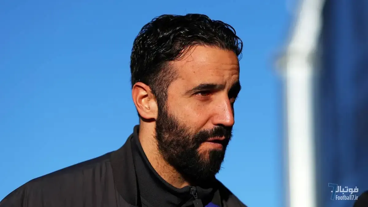 اولین تصاویر روبن آموریم پس از اخراج از منچستریونایتد؛ پیاده‌روی زیر برف