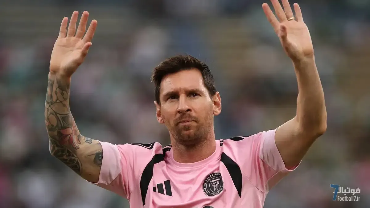 بازگشت لیونل مسی به بارسلونا؟ شعار تبلیغاتی جنجالی مارک سیریا علیه خوان لاپورتا