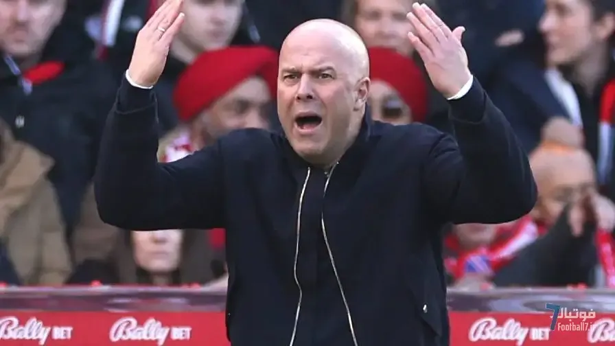 انتقاد تند آرنه اسلوت از نمایش لیورپول؛ برد دراماتیک مقابل ناتینگهام فارست با «بدترین بازی فصل»