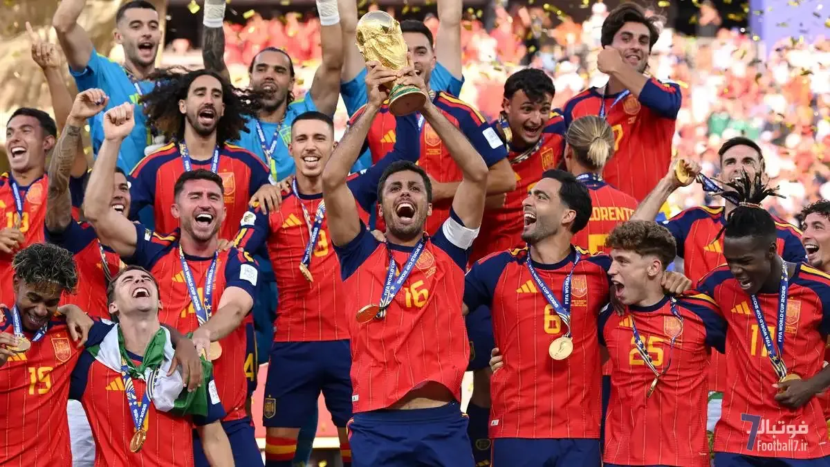 تمجید تیری آنری از تیم ملی اسپانیا؛ هیچ‌کس نمی‌تواند لاروخا را متوقف کند